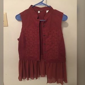 Small red BKE vest